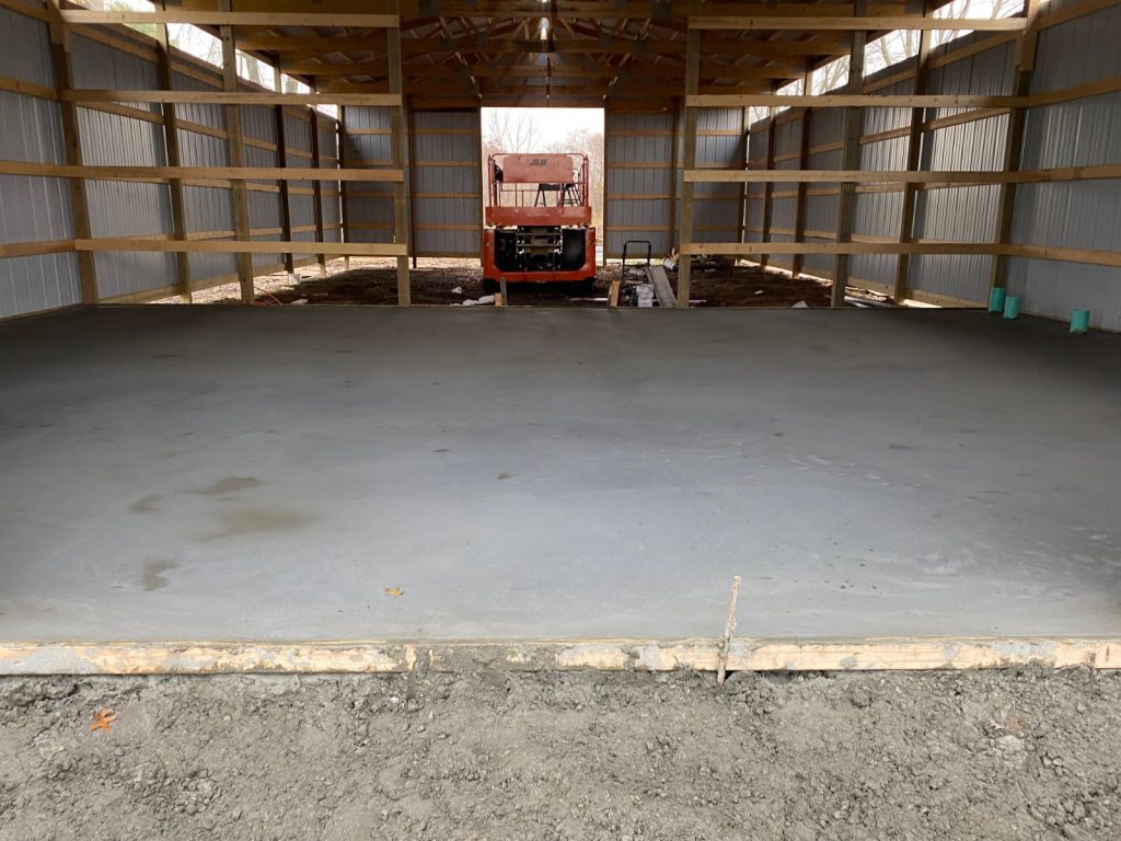 Post Frame Garage & Shop Construction Services in Beecher IL